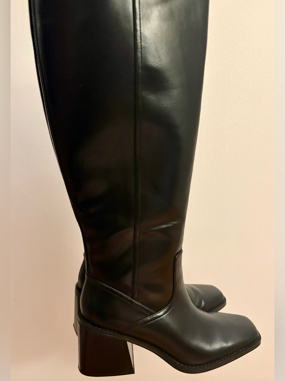 NIB Vince Camuto Black Knee-High “Satera” Block Heel Boots- Size 7.5/38